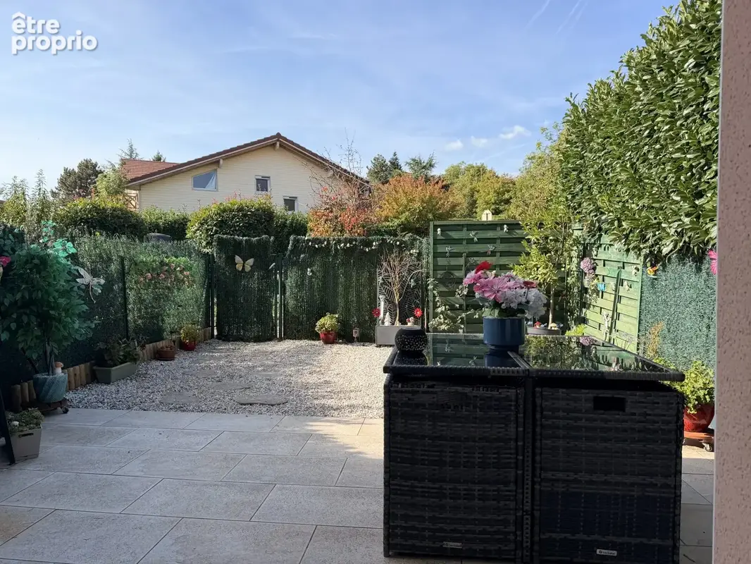 Appartement 3 pièces 63 m² à vendre à Gex (01170) - photo 1