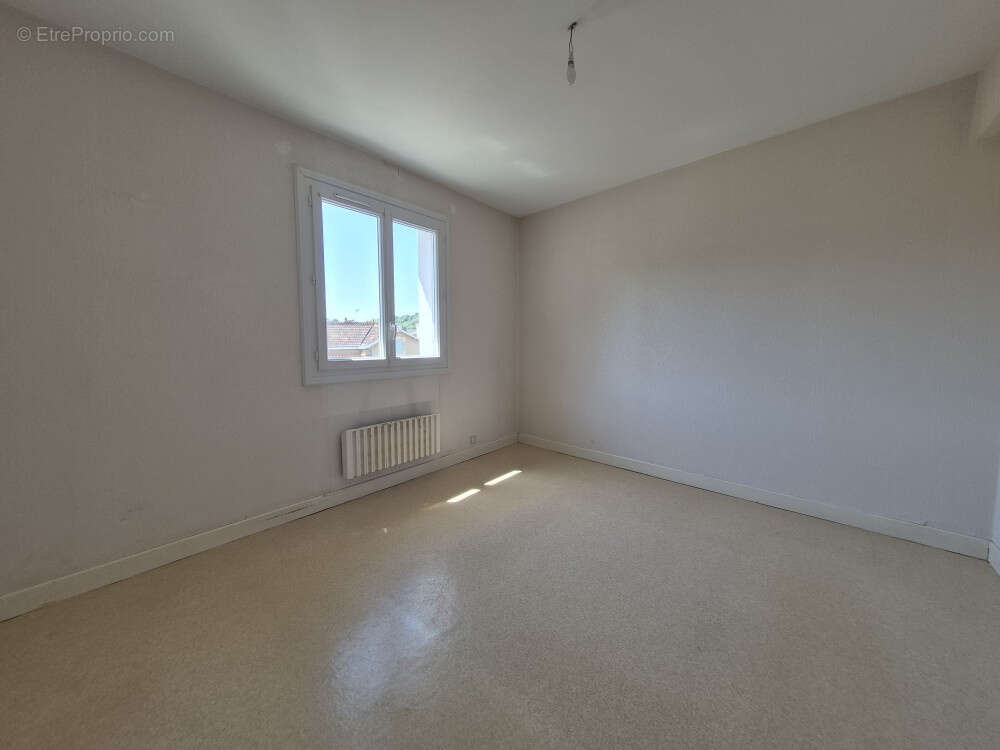 Au centre-ville d'Auch, Appartement 3 pièces, lumineux avec balcon - photo 6