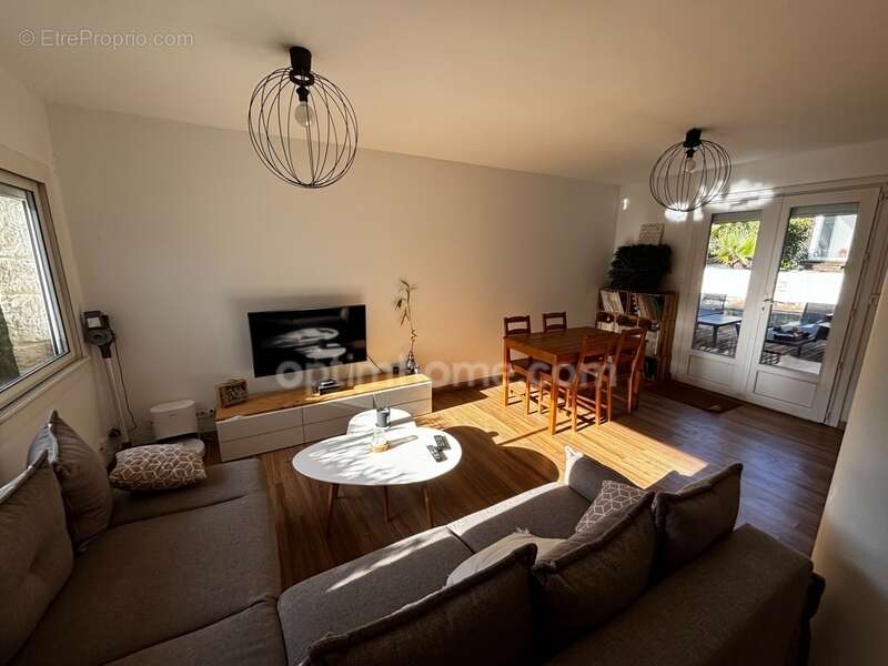 Appartement à AUBAGNE