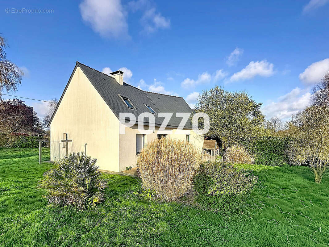 Maison à POILLEY