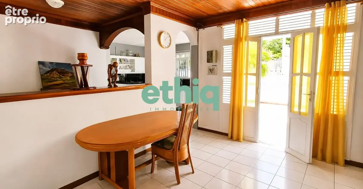 Maison 500 m² à Le Moule  - photo 5