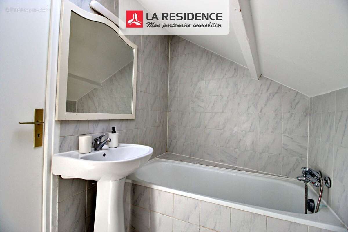 Appartement 34 m² à Chanteloup-Les-Vignes  - photo 7