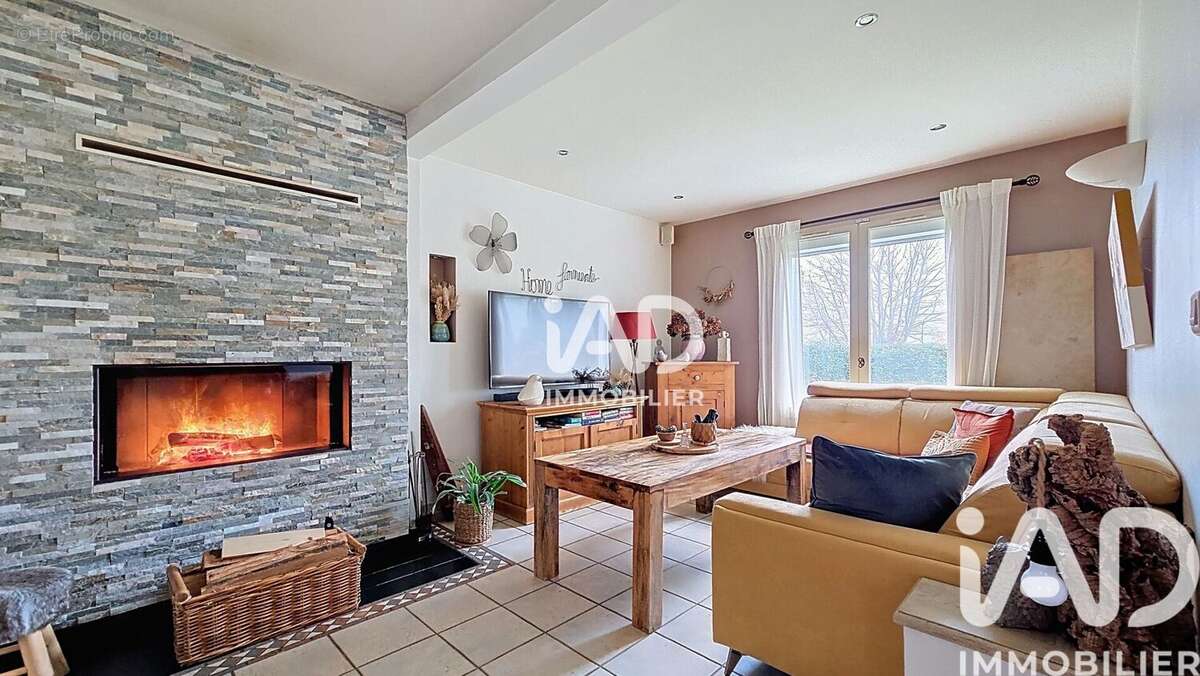 Photo 7 - Maison à LE COUDRAY-MONTCEAUX