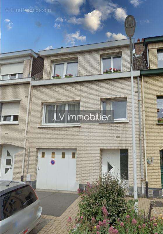 Maison à SAINT-POL-SUR-MER