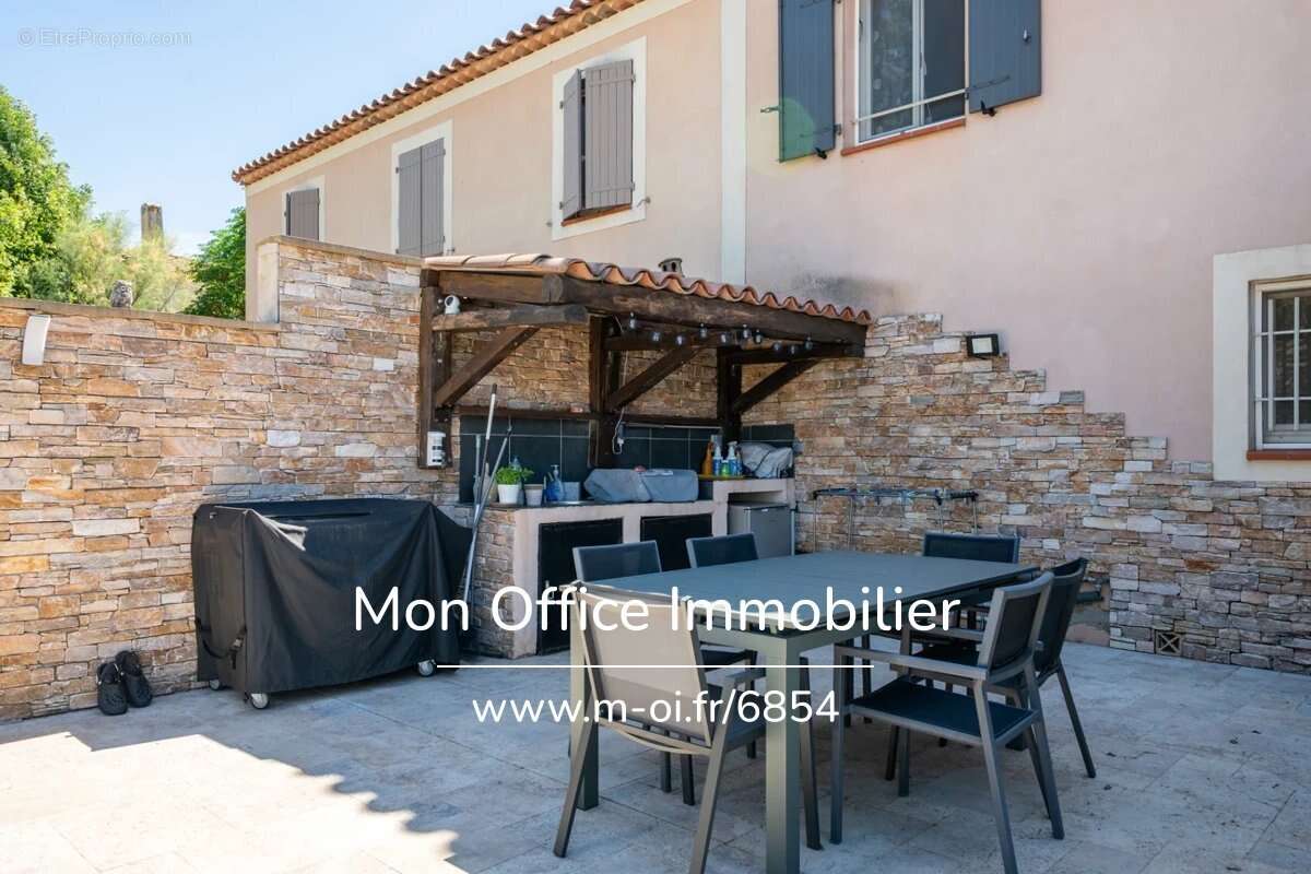 Référence : 6854-SKA - Maison 4 pièces dans secteur prisé - photo 5