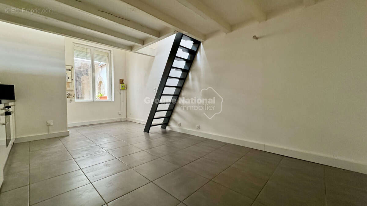 Appartement à NIMES