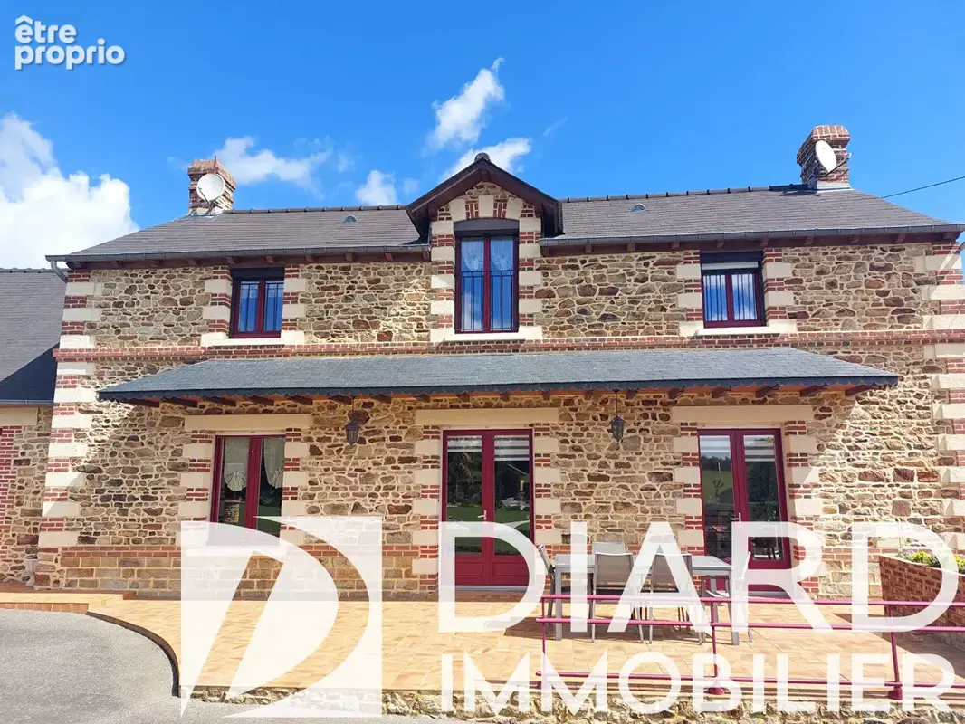 Longère en campagne de Domalain. - photo 2