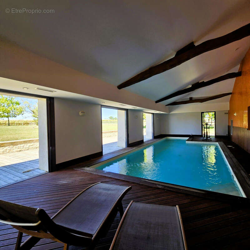 Maison à CHATILLON-SUR-CHALARONNE