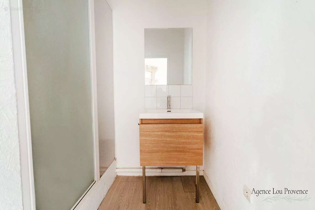 Appartement à EYGUIERES