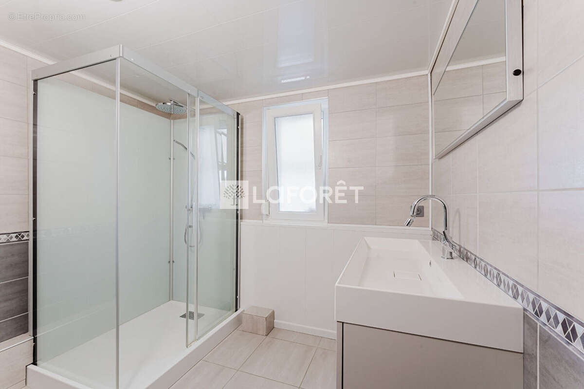 Maison à EVIN-MALMAISON