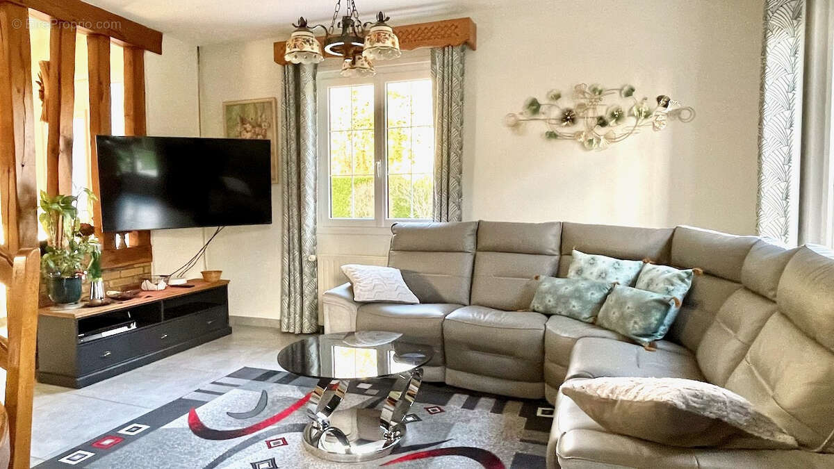 Maison à LE FIDELAIRE