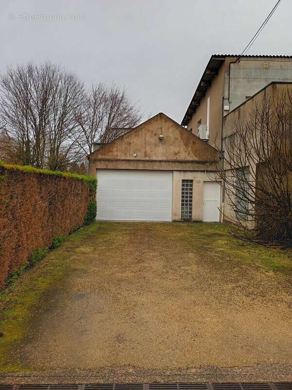 Maison à MONTCEAU-LES-MINES
