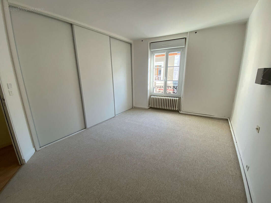 Maison à LA FERTE-BERNARD