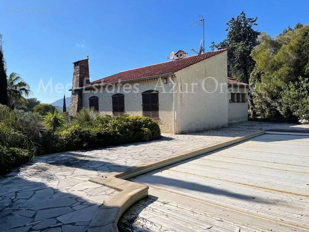 Maison à LA CROIX-VALMER