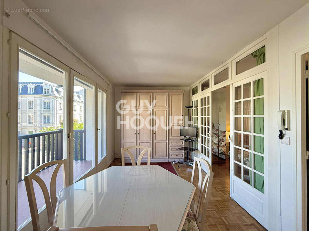 Appartement à DEAUVILLE