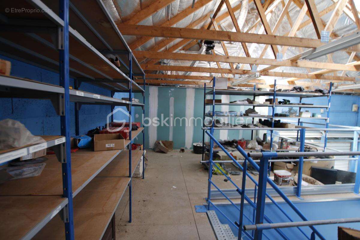 local industriel - photo 9