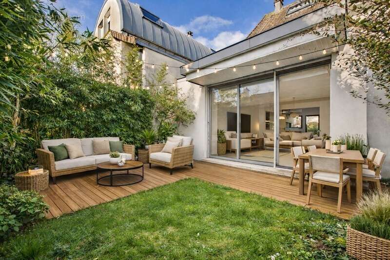 Maison à VIROFLAY
