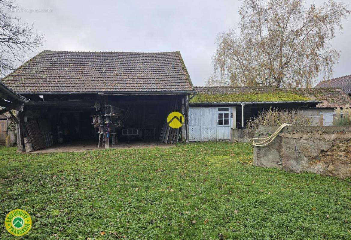 Maison à BIZENEUILLE