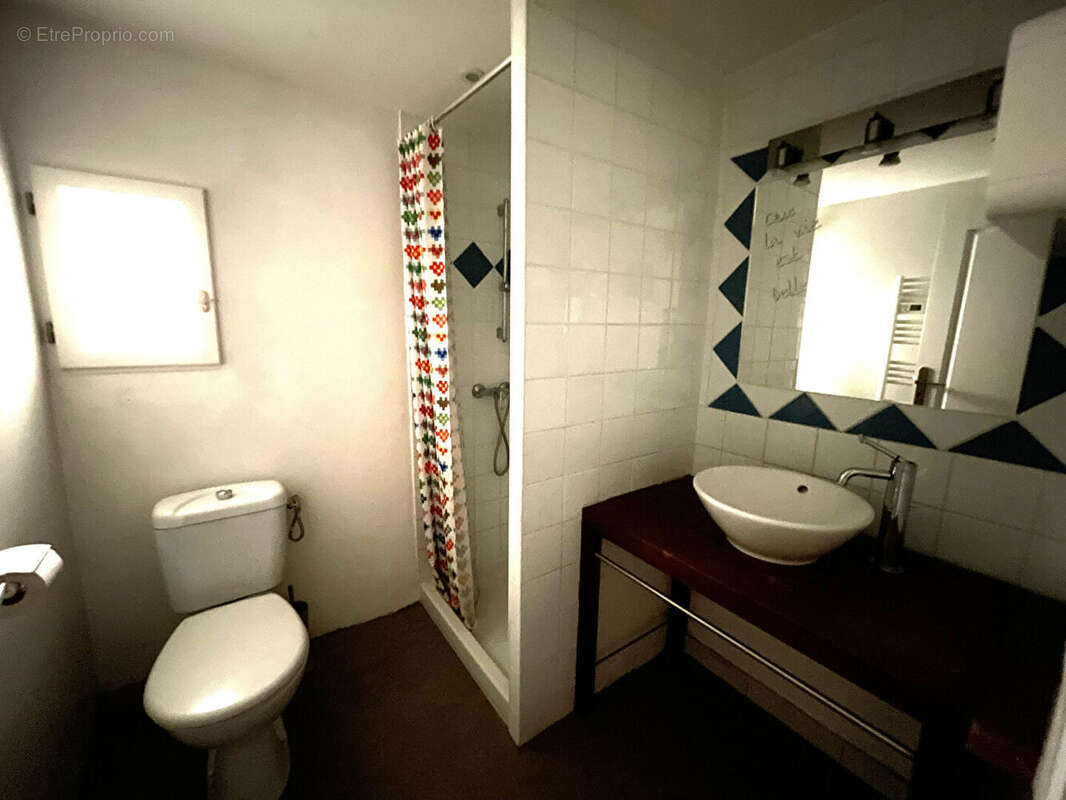 Appartement à VALLAURIS