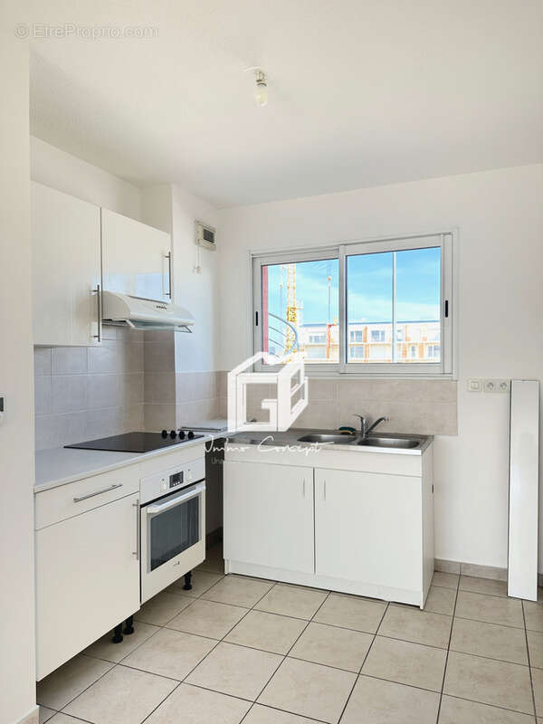 Appartement à LUC-LA-PRIMAUBE