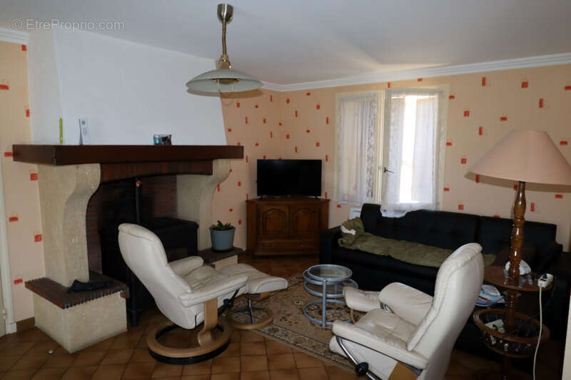 Maison à ROMENAY