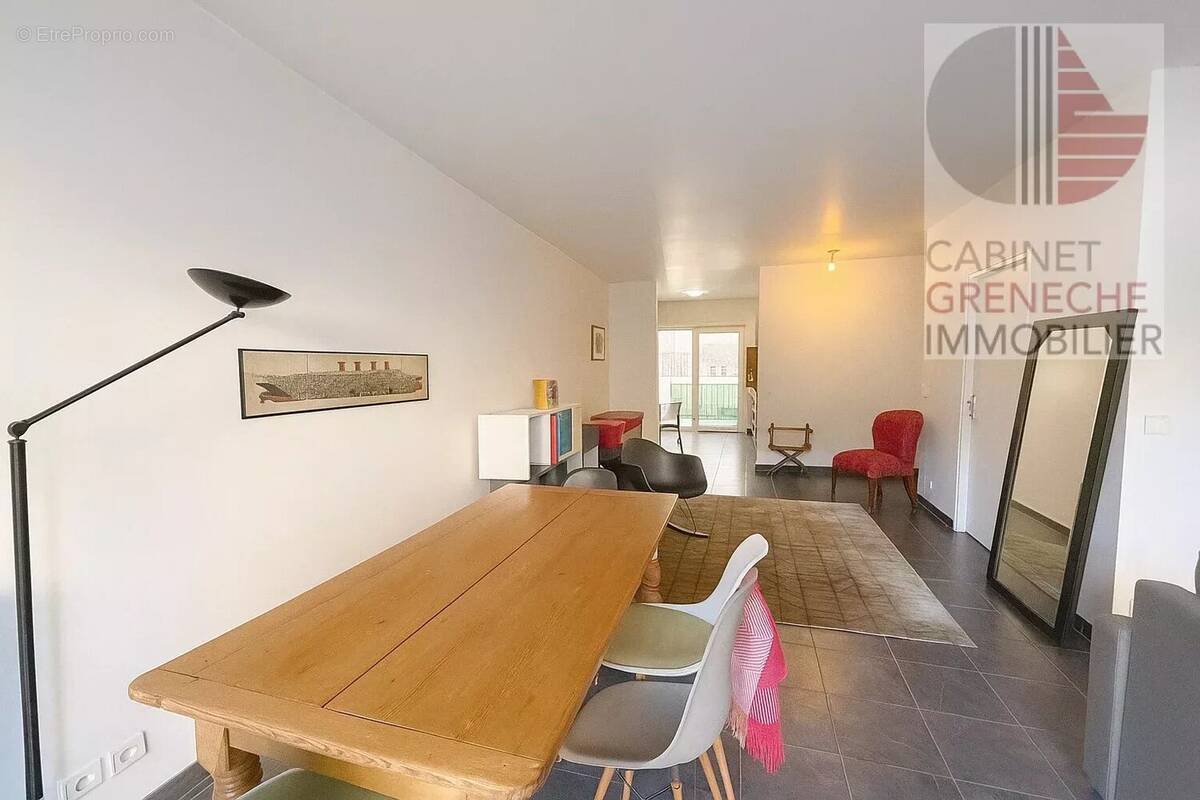 Appartement à EVIAN-LES-BAINS