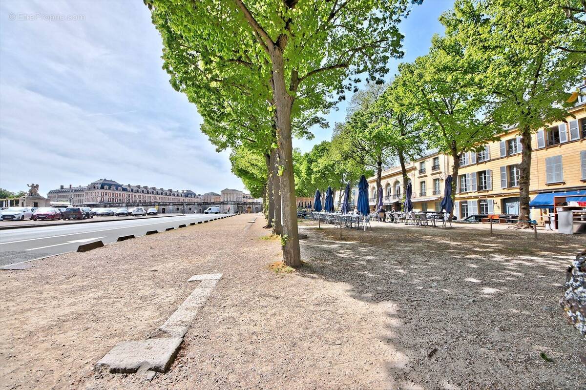 Appartement à VERSAILLES