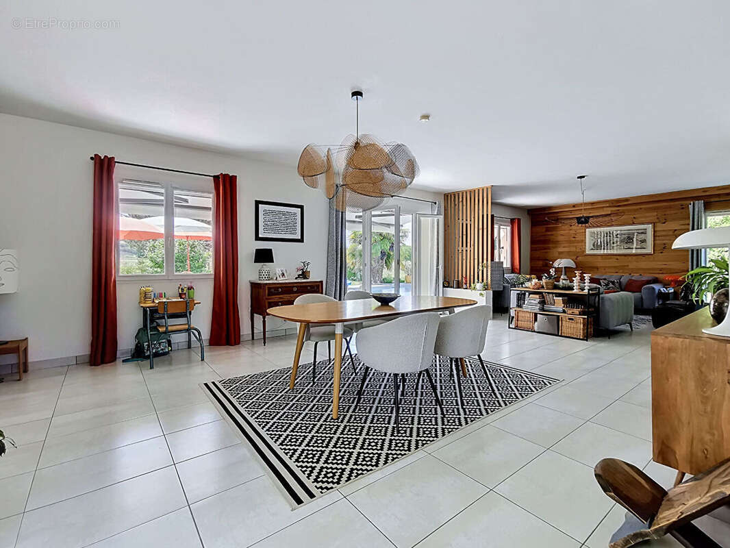 SCIEZ - Villa 168m² sur terrain 1500m² - photo 6