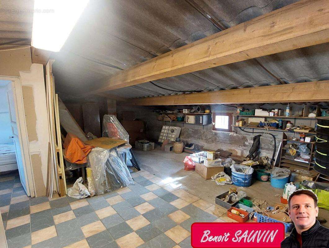 Appartement à MARSEILLE-11E