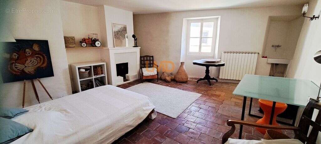 Maison à SAINT-HIPPOLYTE-DU-FORT