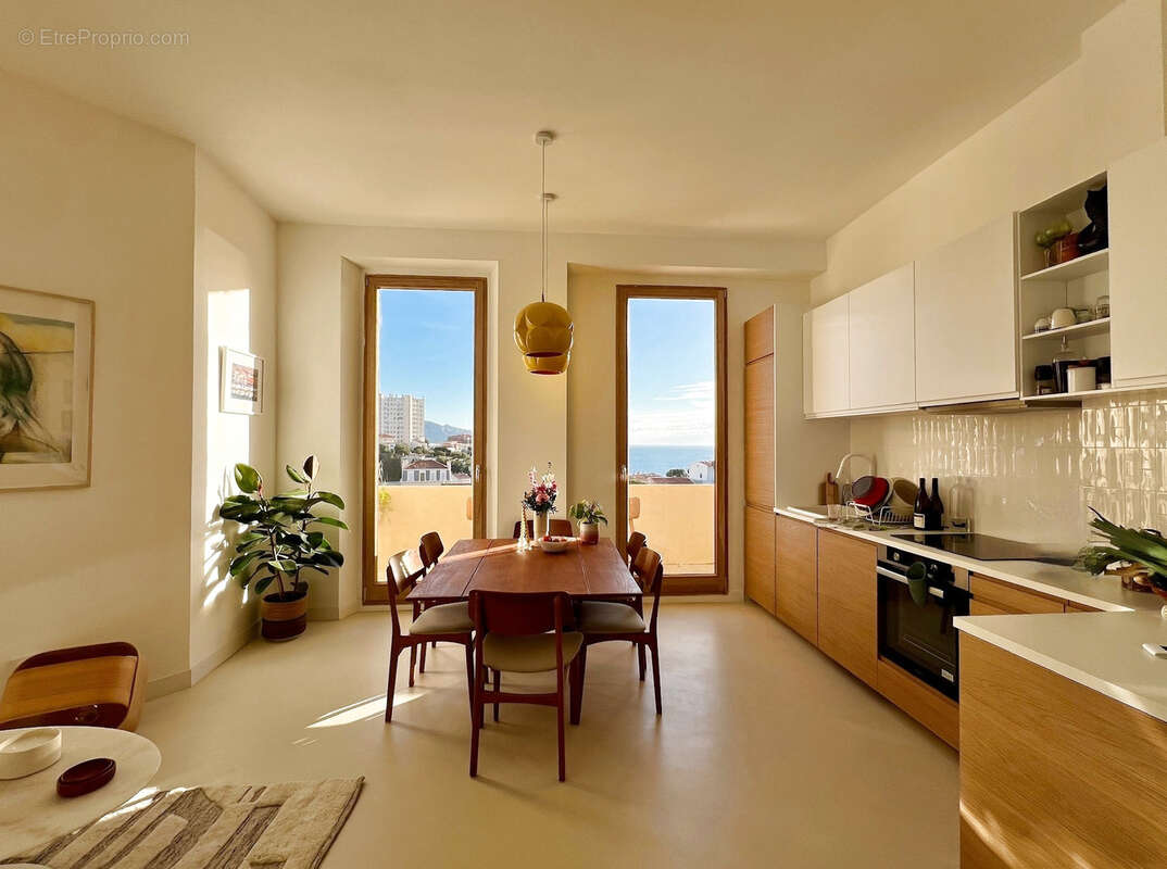 Appartement à MARSEILLE-7E