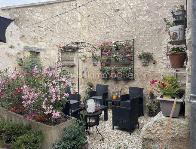 Maison à LA GUERCHE