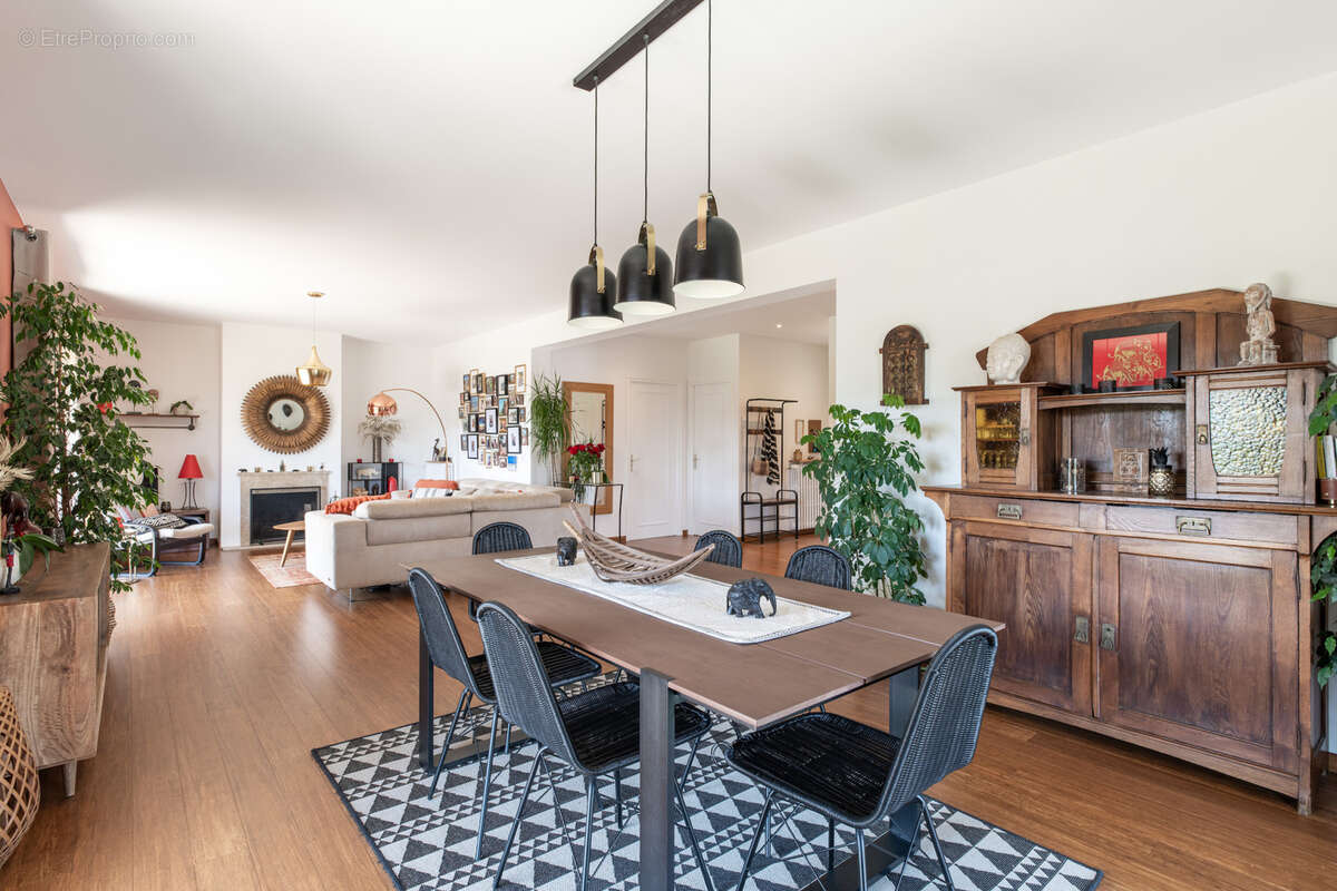 Maison à LA COLLE-SUR-LOUP