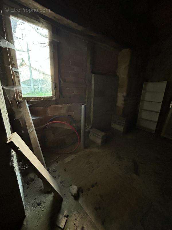 Maison à vendre 2 pièces BESSINES SUR GARTEMPE (87) - photo 15