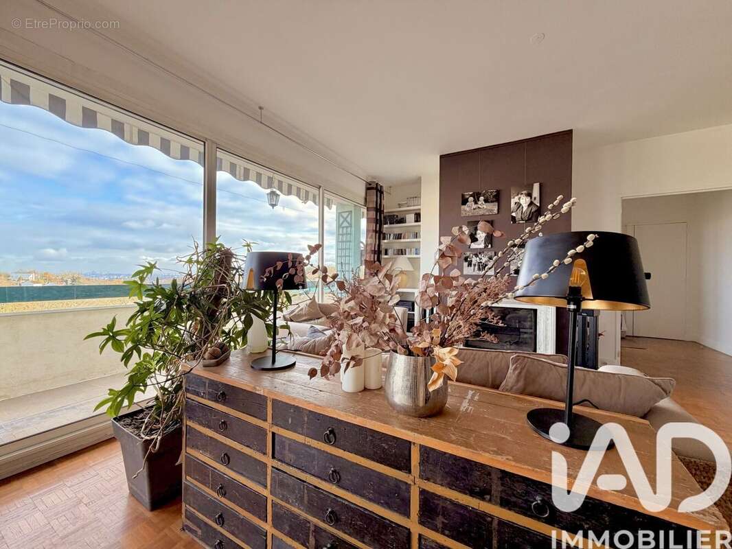 Photo 2 - Appartement à CHATENAY-MALABRY