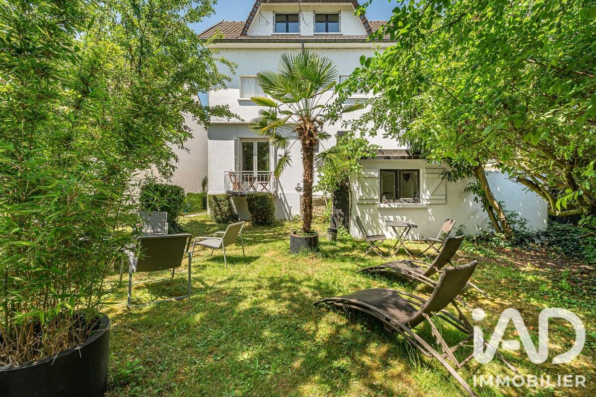 Photo 1 - Maison à VILLIERS-SUR-MARNE