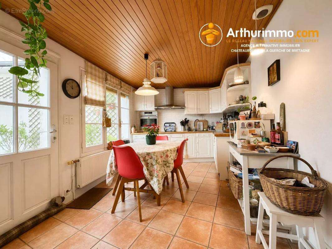 Maison 7 pièces 228m² - photo 4