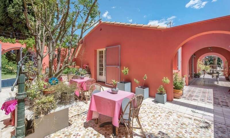 Maison à AIGUES-MORTES