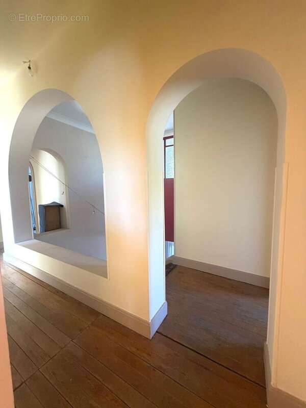Maison 238 m² à Blendecques  - photo 9