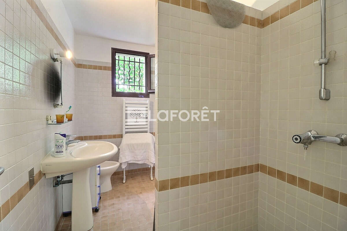 Maison à RUEIL-MALMAISON