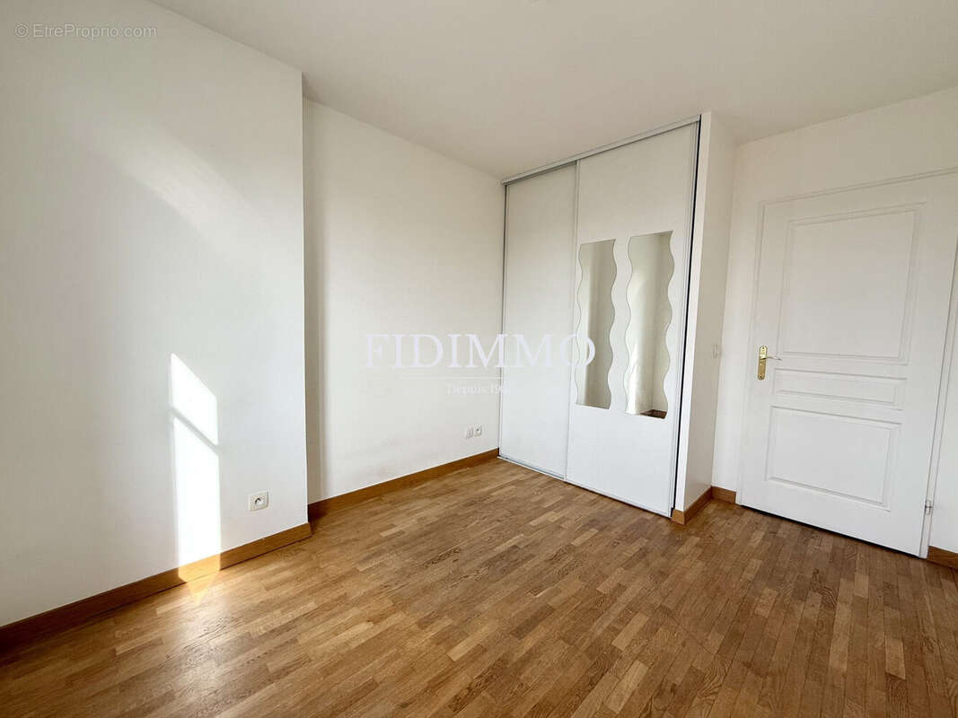 Appartement à CHENNEVIERES-SUR-MARNE