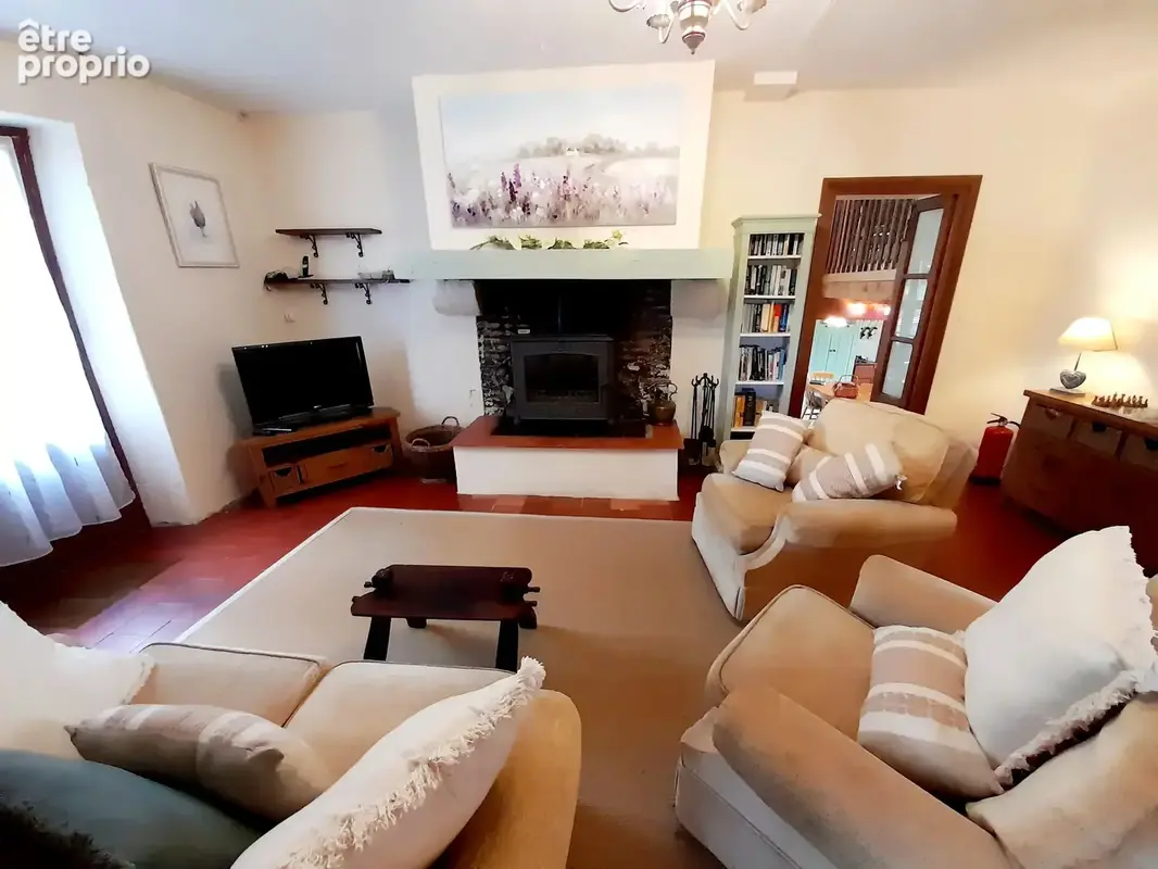 Belle ferme en pierre avec appartement d'amis, grange et vue imprenable - photo 11