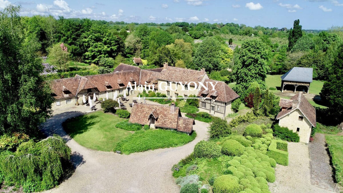 Maison à PONT-L'EVEQUE