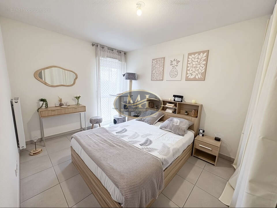 Appartement à PORT-DE-BOUC