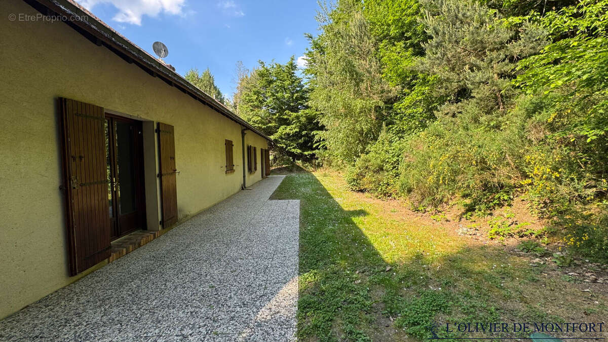 Maison à MONTFORT-L'AMAURY