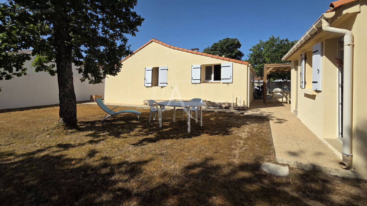 Maison à SAINT-HILAIRE-DE-RIEZ