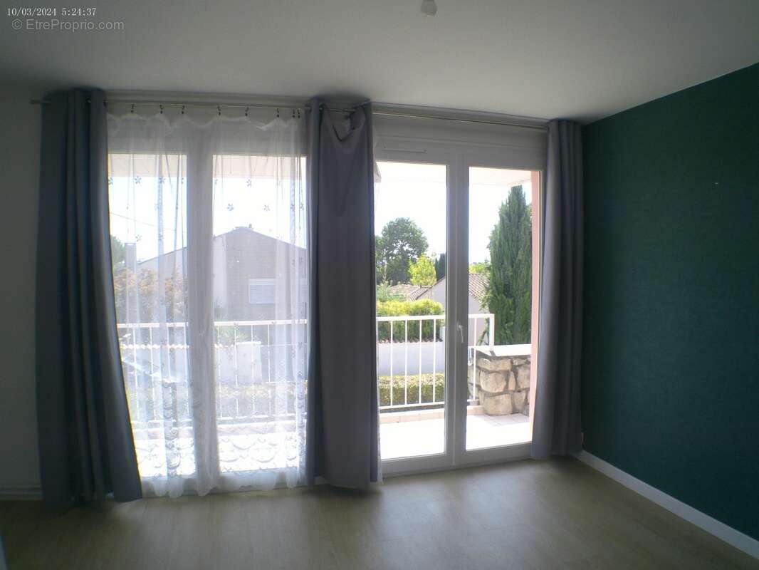 COGNAC A Vendre Maison surélevée - photo 9