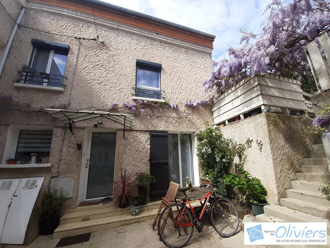 Maison à CHEVREUSE