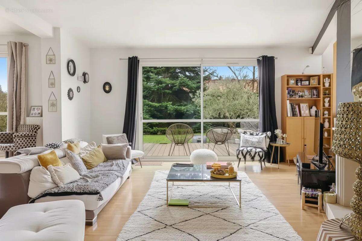 Maison à LA LONDE