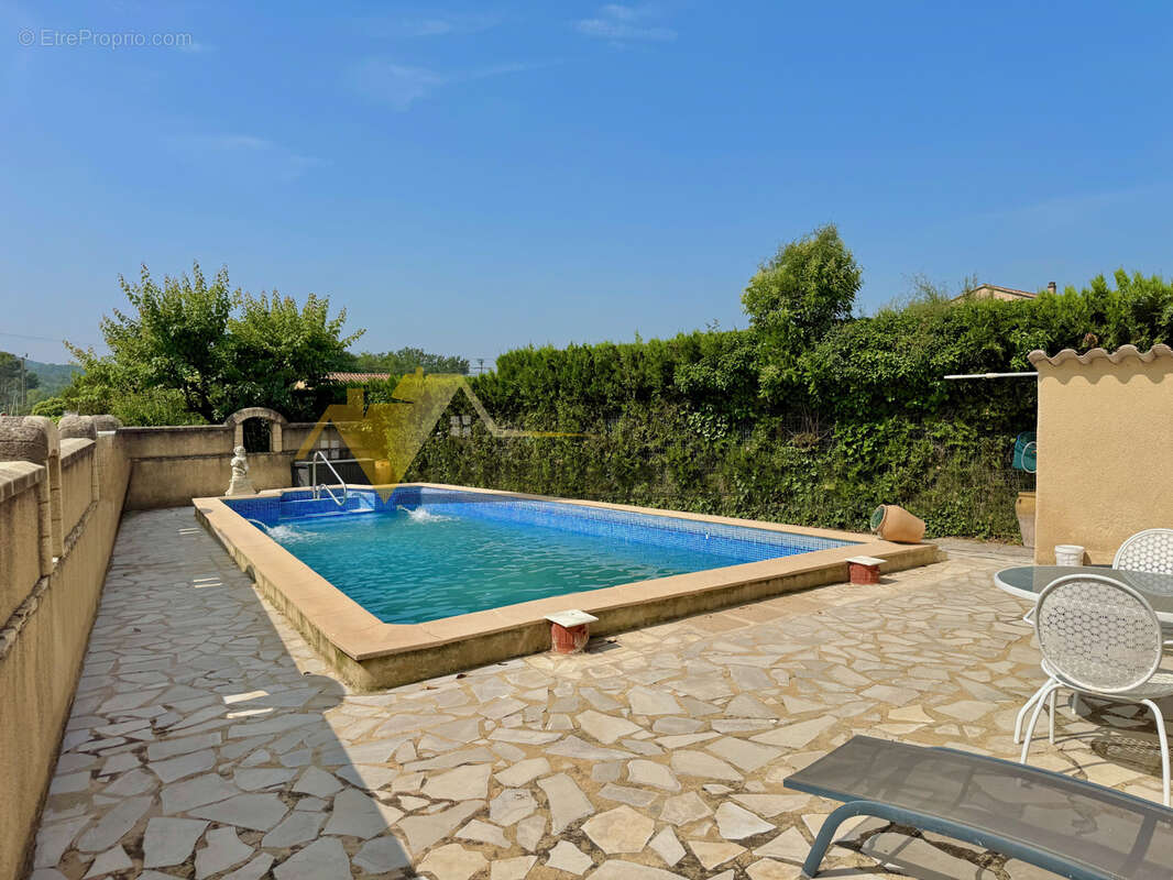 Appartement à SABLET
